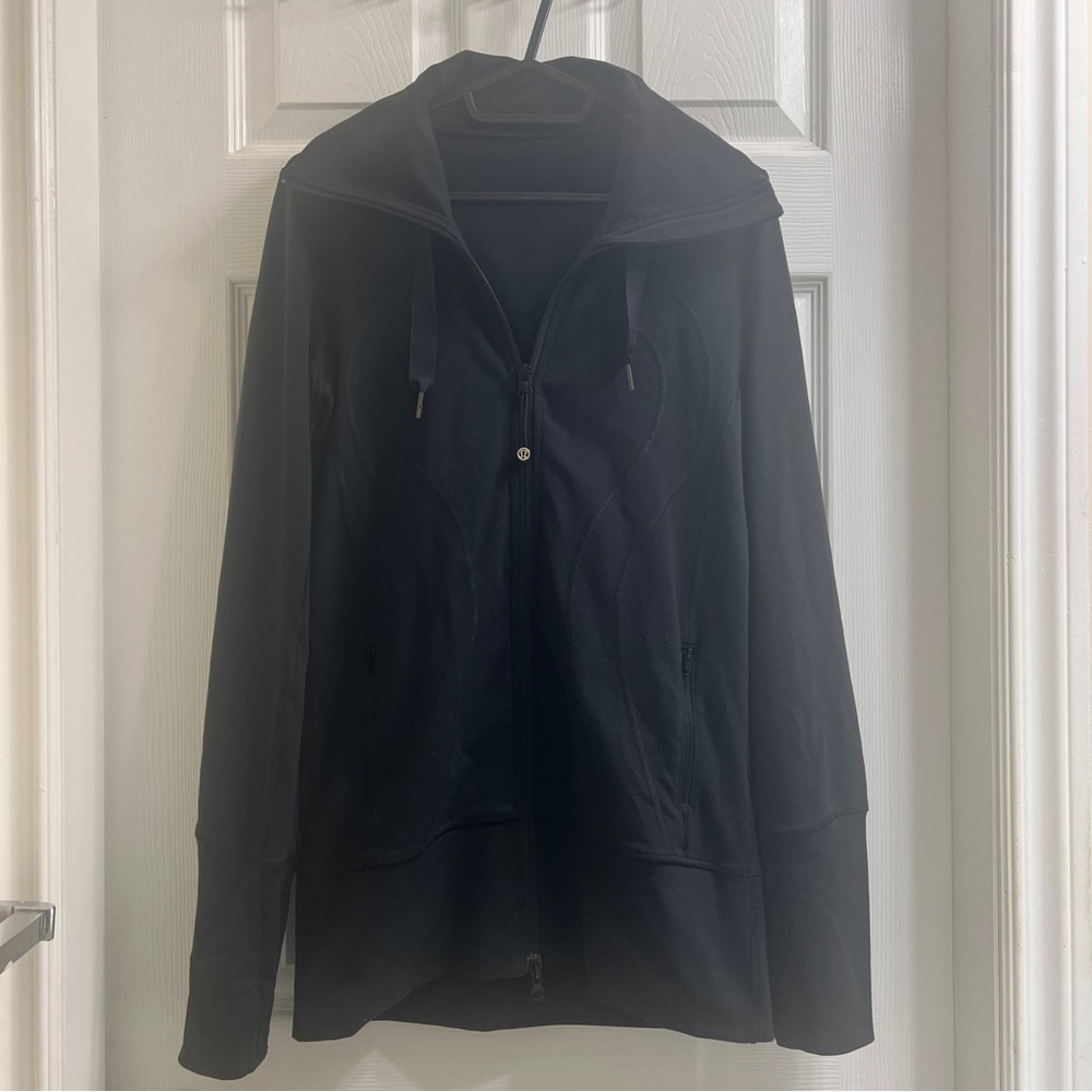 Lululemon Black Hooded Zip Up Athletic Yoga Pilates Jacket Scuba Define
